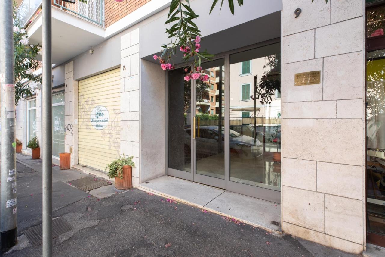 Appartamento Iflat Shiny Penthouse In Balduina Roma Esterno foto